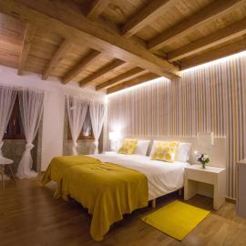 Casa Juancito, hotel in Santiago de Compostela
