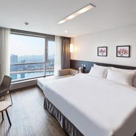 Hotel Riverside Ulsan, khách sạn ở Ulsan