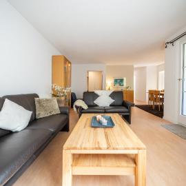 3202 Wunderschoene, frisch renovierte Wohnung mit viel Charme und moderner Optik
