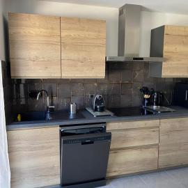 Appartements 300 mètres de la mer et villa
