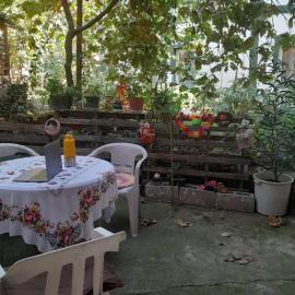 Private Room & Terrace