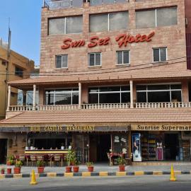 Sunset Hotel, ξενοδοχείο στο Ουάντι Μούσα