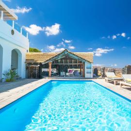 Villa Palacio and Yurt - 2 Pools - Hot Tub - Fantastic Sea Views