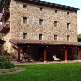 Apartamentos la casa de los ríos, hotel a Liérganes
