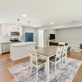 Hampton Bays Retreat: Walk to Squires Beach! – hotel w mieście Hampton Bays