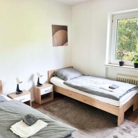 Kronberg im Taunus में, होटल cozy Apartment with Balcony