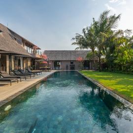 Villa Taijasa - Luxury 5BR Villa with 20m Pool