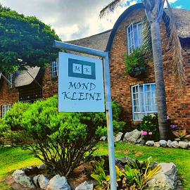 Mond Kleine Guest House