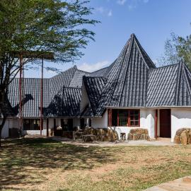 Maanzoni - Ndoto House ,Athi River by Nest & Nomad
