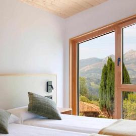 El Balcón del Sueve - Naturaleza y vistas، فندق في Melarde