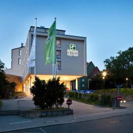 Holiday Inn Express Fürth by IHG, хотел в Фюрт