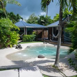 TIKI PARADISE LODGE FWI, Hotel in Sainte-Anne