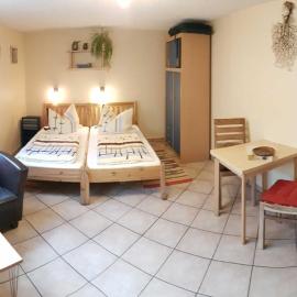 Ruhige Ferienwohnung in Niepars
