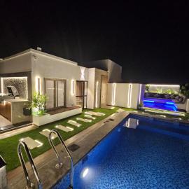 New Cairo's Poolside Oasis、New cairoのホテル