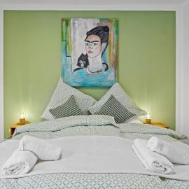 Smurmelhomes Oase: Terrasse - Parken - Kind, hotel in Passau