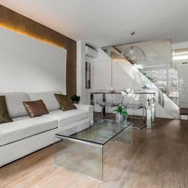 Chalet adosado de Diseño con Patio Privado - Metro a 3 minutos