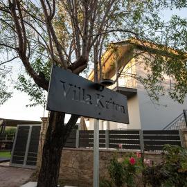 Villa Kriton Smart home, hotel din Máyiras