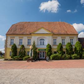 Hotel Club, hotel u gradu Vranovská Ves