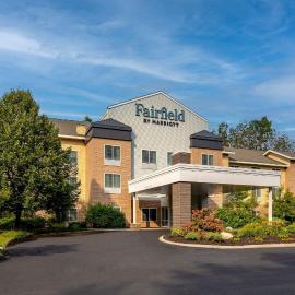 Fairfield Inn & Suites by Marriott Brunswick Freeport, hotel v destinácii Brunswick