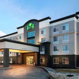 La Quinta by Wyndham Omaha Airport Downtown, hotell i Omaha
