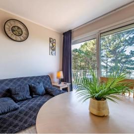 Appartement avec vue mer sur la baie de Locquirec balcon et piscine intérieure