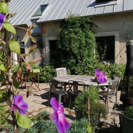Les chambres de balade au jardin, hotel a Épineu-le-Chevreuil