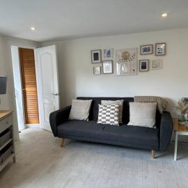 Cozy 1 Bedroom Flat The Snug, hotel sa Kent