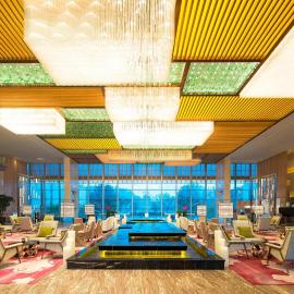 Sheraton Langfang Chaobai River Hotel, hotel v destinácii Dachang