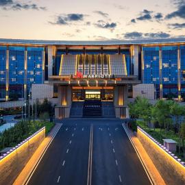 Beijing Marriott Hotel Changping, хотел в Changping