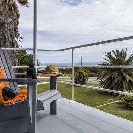 Seascape - Outstanding Views Pet Friendly Free WIFI Netflix, hotel in Guilderton