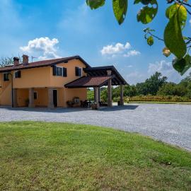 Casa Lidia Gavi, hotelli kohteessa Gavi