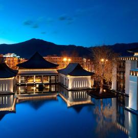 The St. Regis Lhasa Resort, khách sạn ở Lhasa