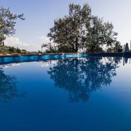 Tuscany Villa Gorello. Villa in Toscana. Jacuzzi con tetto in cristallo,piscina