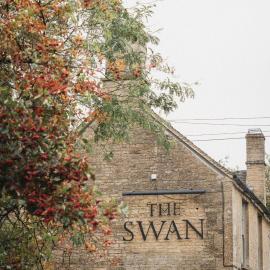 The Swan Inn, hotel Ascot under Wychwoodban