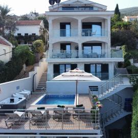Villa Sonja Apartments, hotelli kohteessa Krasići