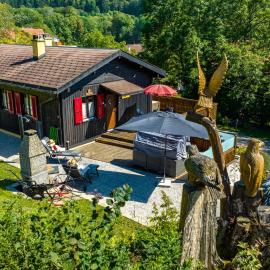 Altitude 910, hotell sihtkohas Le Paquier