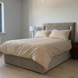 Large bedroom near to the center, hotel a Cork