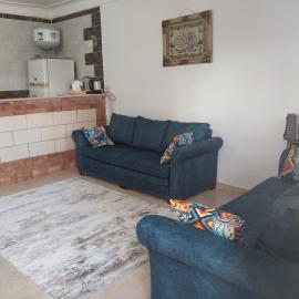 Beachside Chalet ,Sidi kerir, hotel in Sidi Kirayr