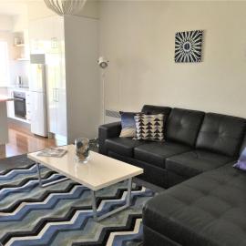 View Street Apartment Car park 650m to shops, hotel in Sandy Bay