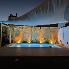 Iris pool House, hotel in Korinthos