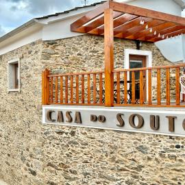 Casa do Souto - Nature & Experiences - Turismo Rural, Hotel in Bragança
