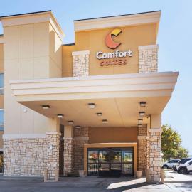 Comfort Suites West Dallas - Cockrell Hill, hotel v destinaci Dallas