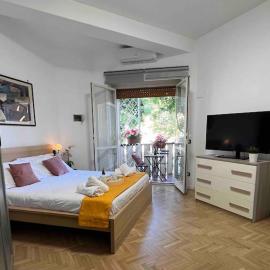 3 FERMATE DAL COLOSSEO - Casa Vacanze Elena - 50 m da METRO GARBATELLA