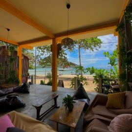 Seashell Guesthouse, bar and tattoos, hotel a Koh Rong Sanloem