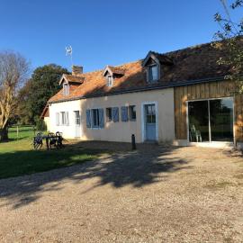 Longère rénovée proche du Mans avec jardin et salle de jeux - FR-1-410-248