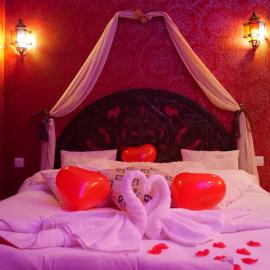 Le Rubis - Votre cocon d'orient, hotel a Calais