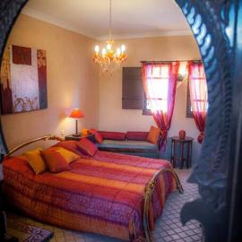 Chambre Agdz, Riad 2 Couple only au village naturiste，阿格德角的飯店