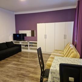 SAWAGO Płocka Mieszkanie Parter - Samodzielne zameldowanie, hotel in Ciechanów