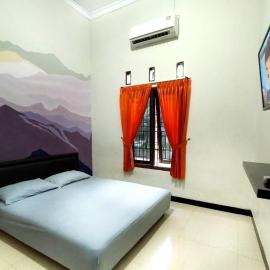 Mamora Guest House: Kalasan şehrinde bir otel