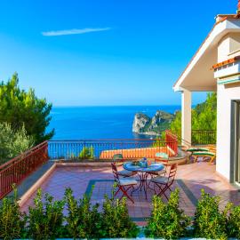 Christa Guest House